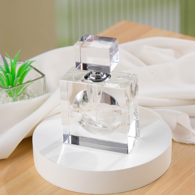 30ml Capacity Square Crystal P - огляд і ціна Home Fragrance Bottle
