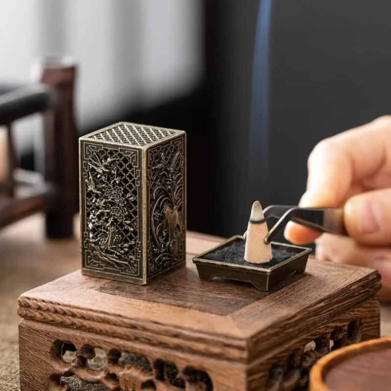 Vertical Incense Burner Zinc A - огляд і ціна In Home Fragrance Products
